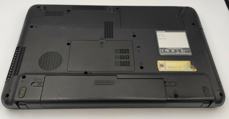 LAPTOP TOSHIBA SATELLITE L650 3GB/111GB POLECAM!