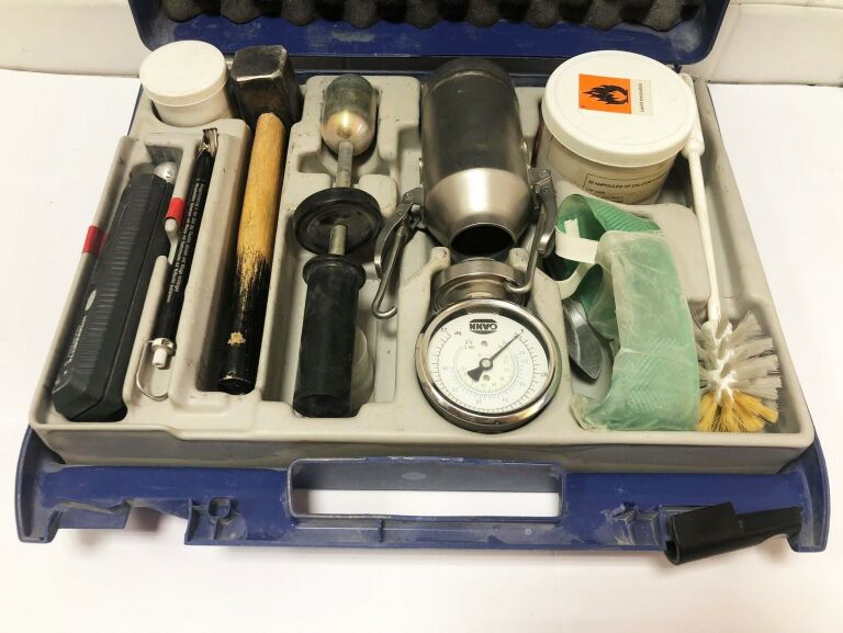 profesjonalny-miernik-wilgoci-gann-hydromat-cm-b-waga-produktu-z-opakowaniem-jednostkowym-1