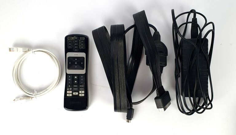 dekoder-horizon-dmc7002klg-zestaw-rodzaj-tunera-brak-informacji