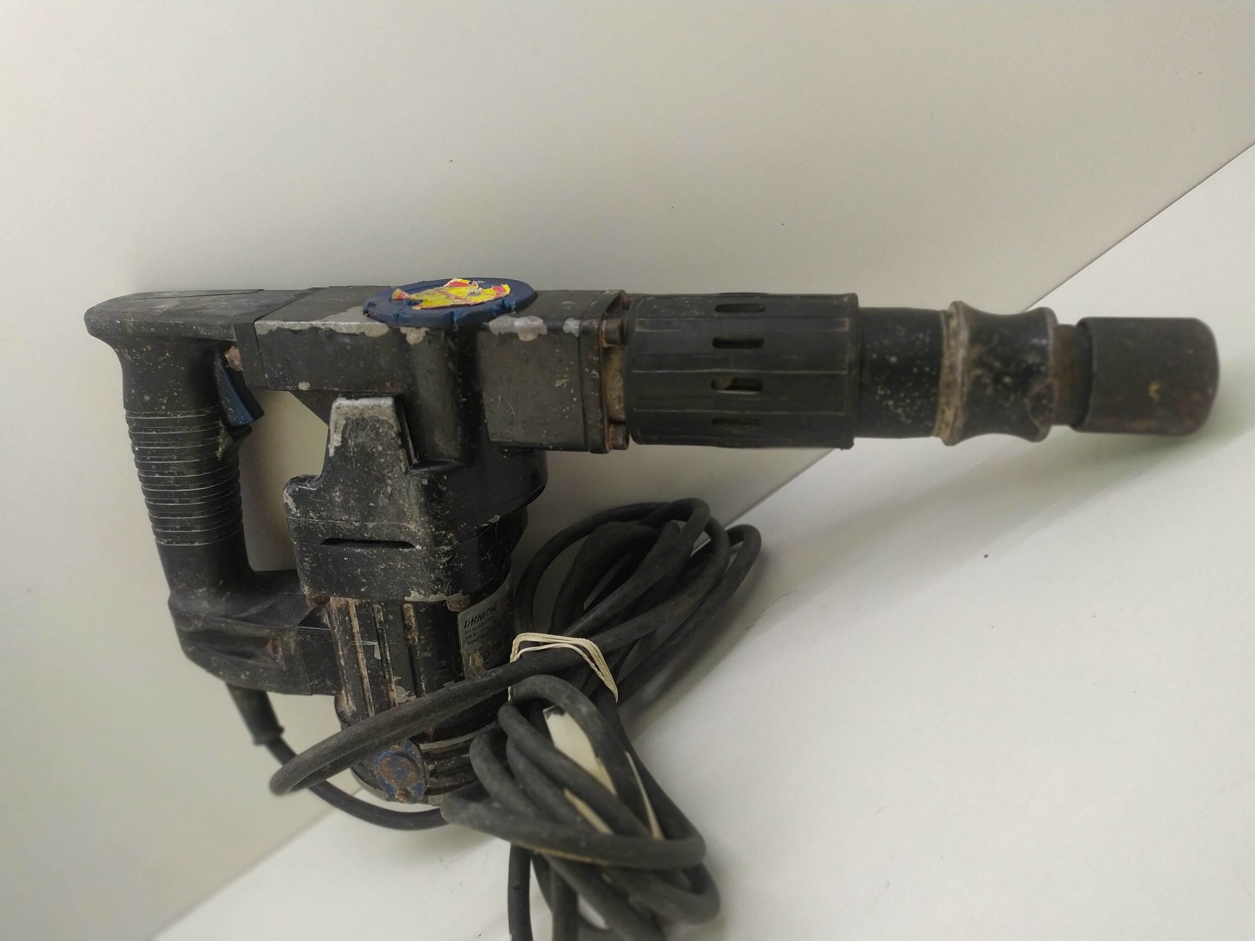 mlot-udarowy-ferm-dhm-900-marka-ferm