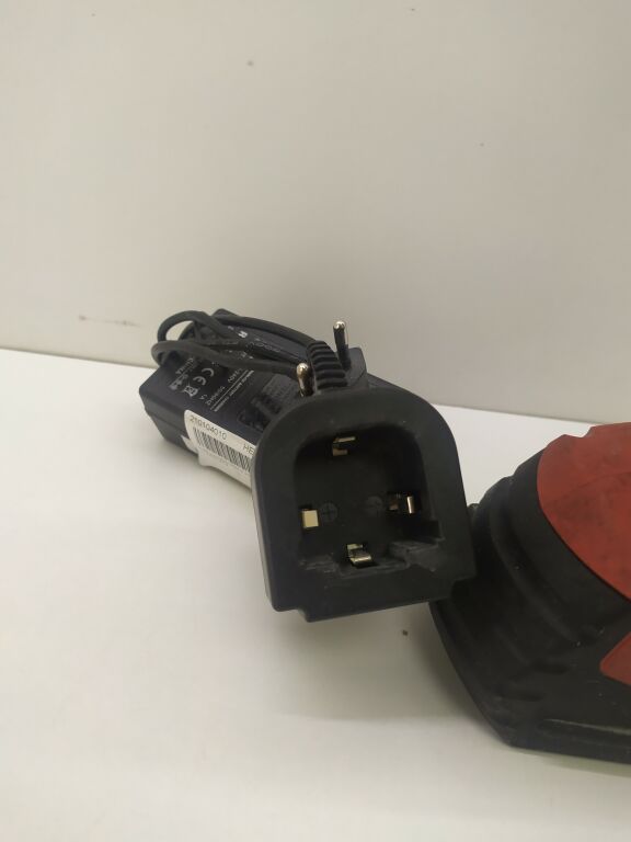 WKRETARKA HILTI SF 121-A + ZASILACZ