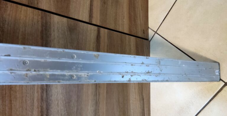 poziomica-bosch-dnm-120l-kod-produktu-dnm-120l