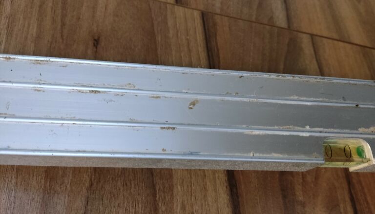 POZIOMICA BOSCH DNM 120L