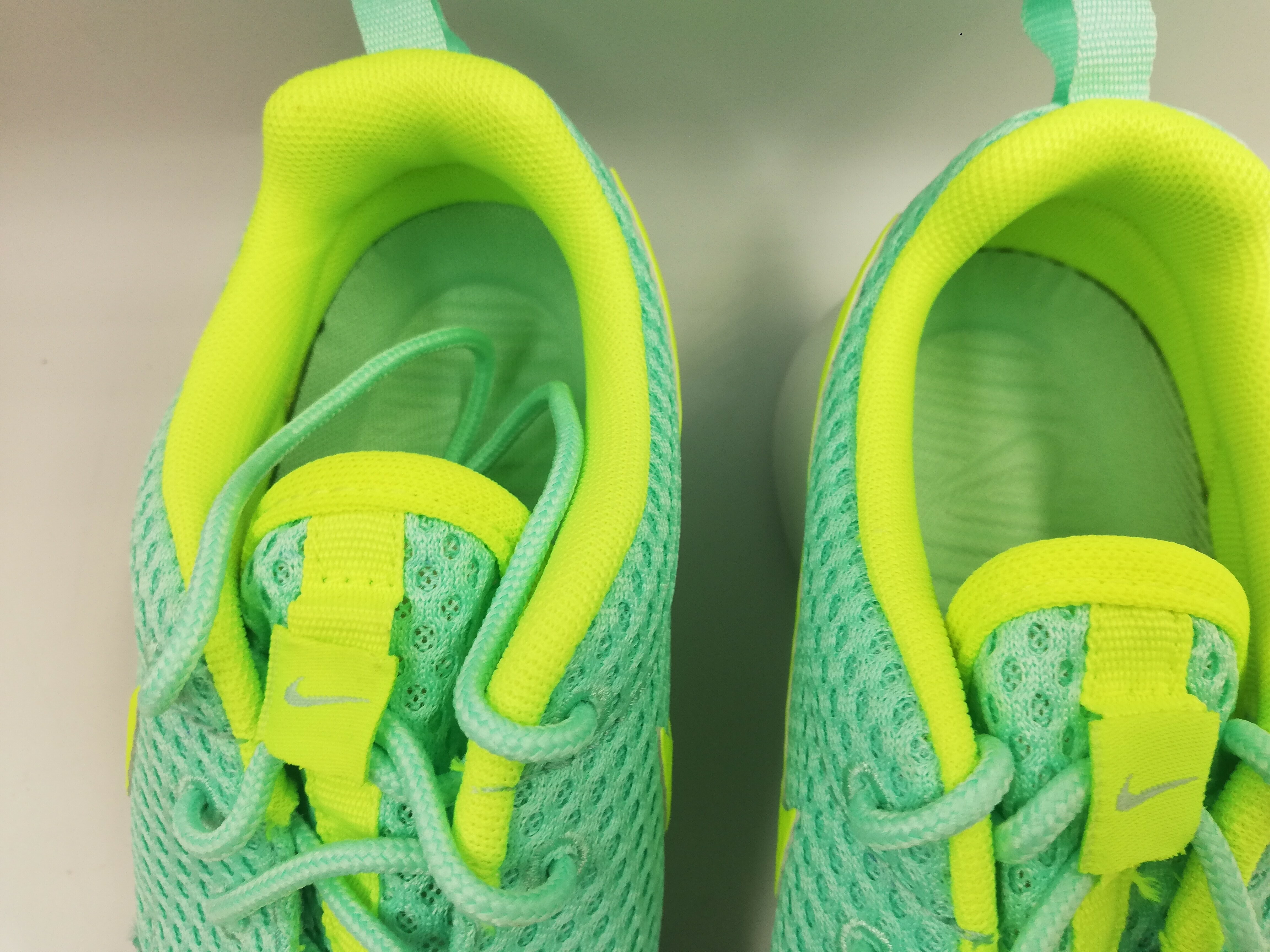 buty-nike-rosherun-mietowe-rozm-36-724850371-rozmiar-36