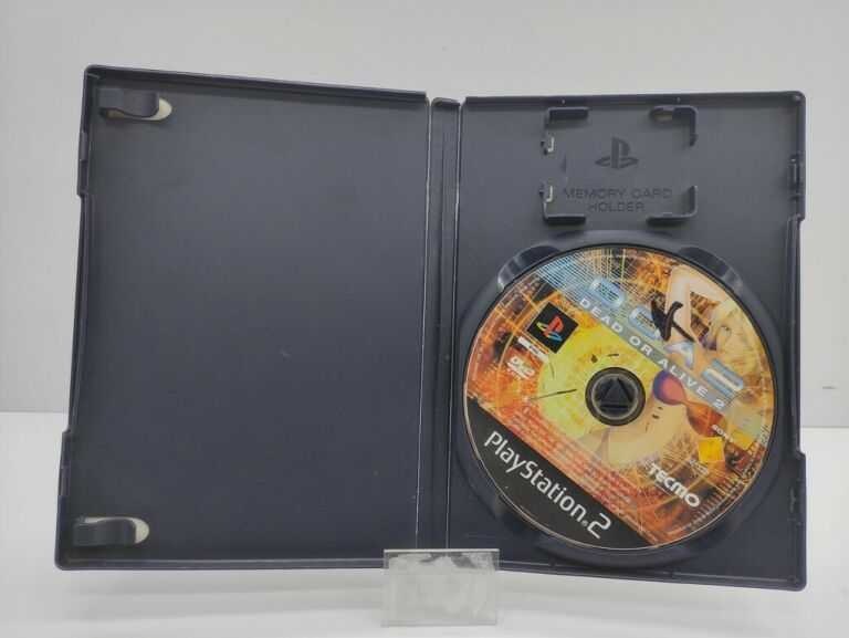 GRA PS2 DEAD OR ALIVE 2 (DOA 2)