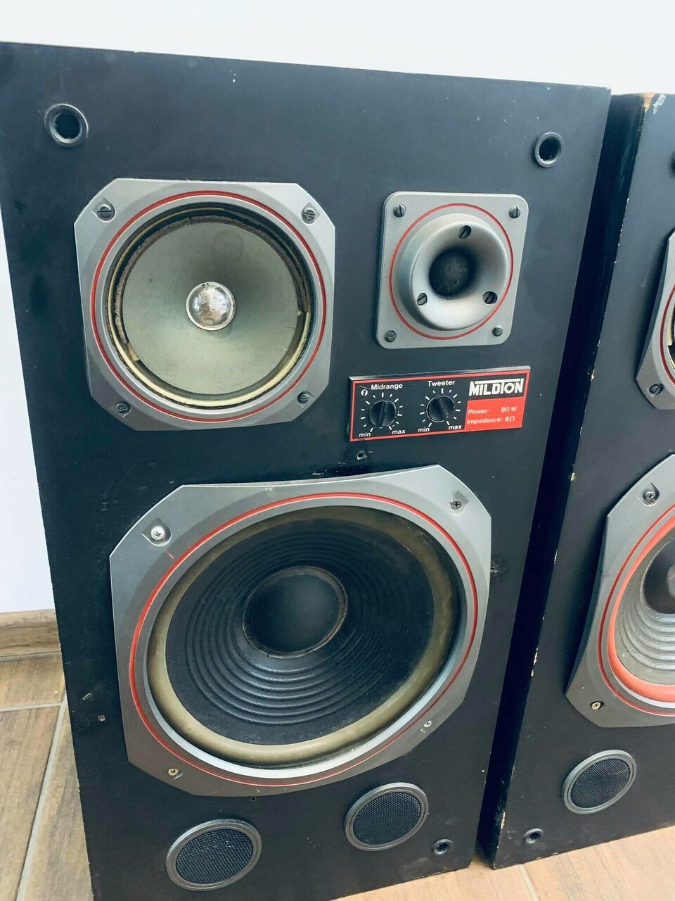 kolumny-tonsil-mildton-80-promocja-stan-uzywany