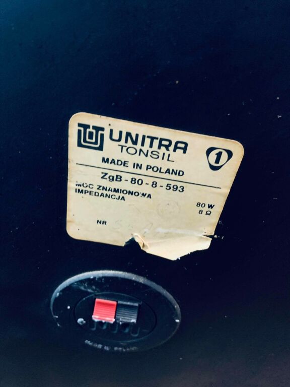 kolumny-tonsil-mildton-80-promocja-model-mildton-8