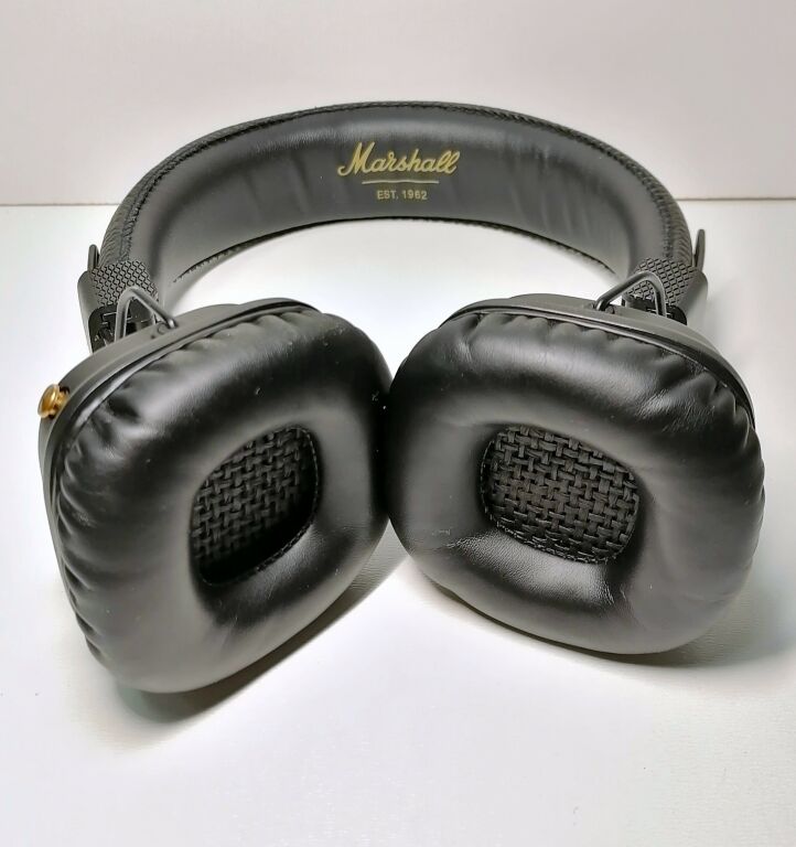 sluchawki-nauszne-bluetooth-marshall-major-ii-ean-7340055318631