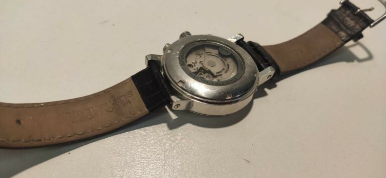 zegarek-automatyczny-tcm-255071-ksztalt-koperty-okragla