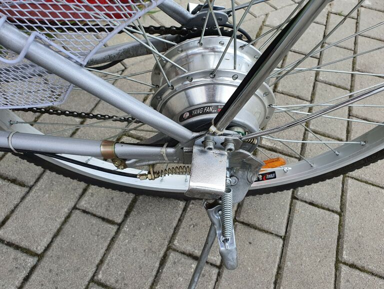 ROWER ELEKTRYCZNY HYBRYDOWY TOURDE 26" 250 W