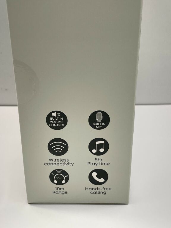 sluchawki-bezprzewodowe-power-geek-czarne-marka-power-geek