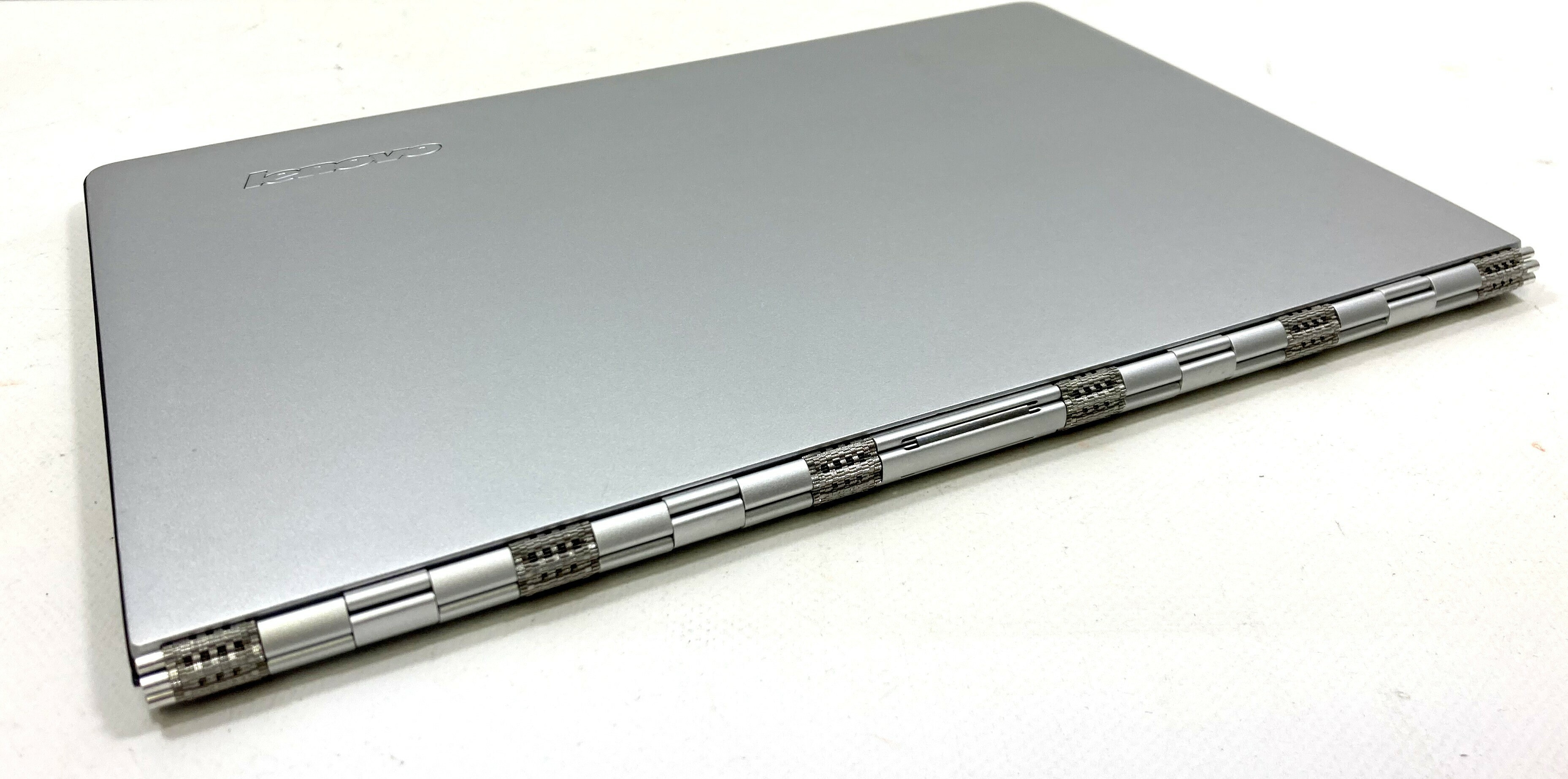 laptop-lenovo-yoga-3-pro-1370-liczba-rdzeni-procesora-2