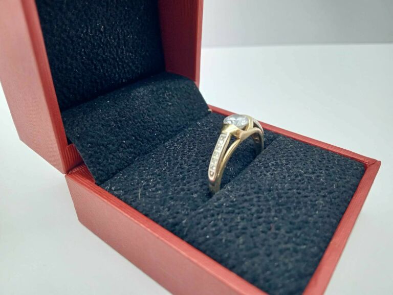 cudny-zloty-pierscionek-2g-pr585-r13-rodzaj-2205-16