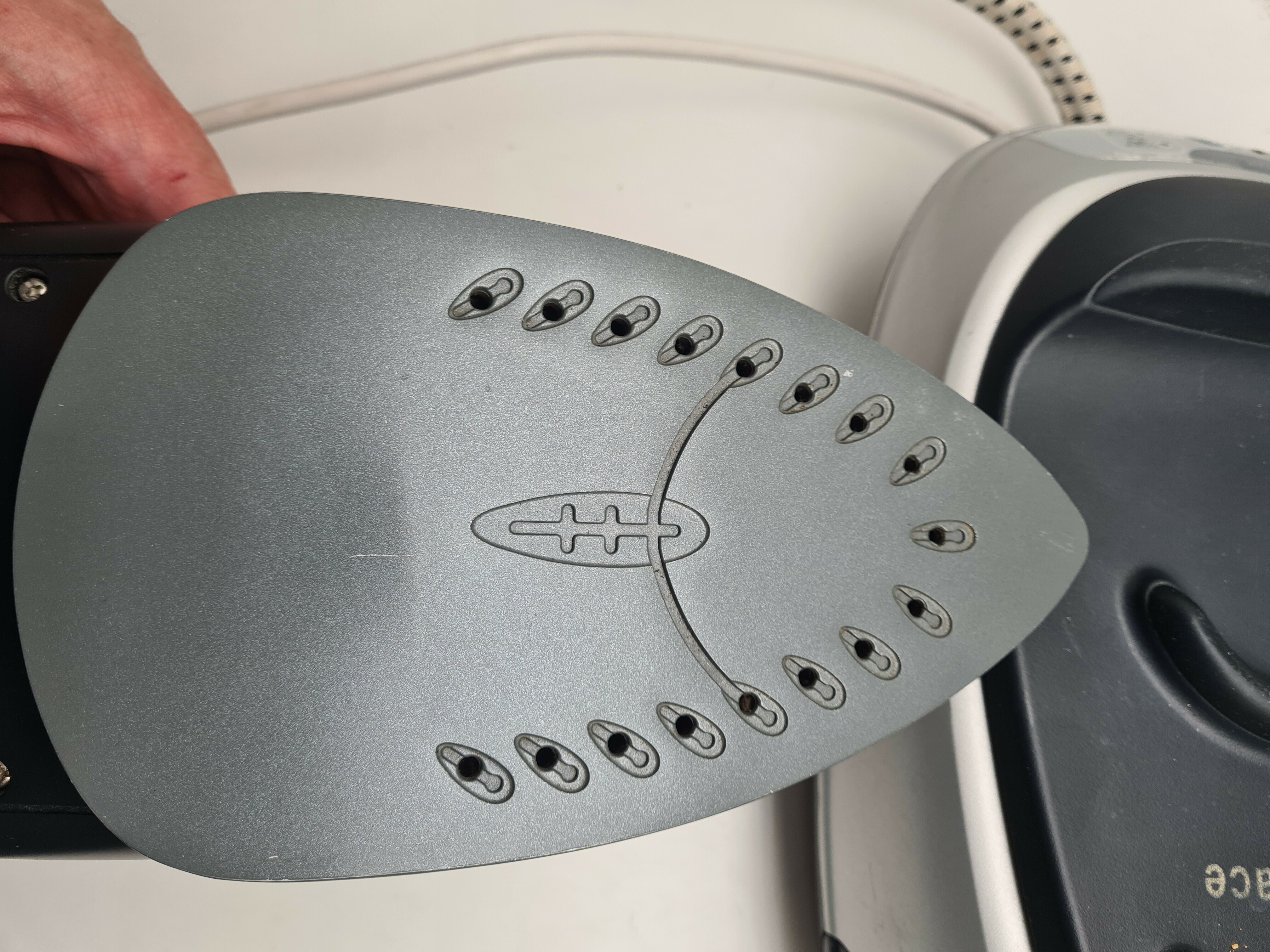 stacja-parowa-zelazko-kenwood-g-1030st-e-kod-producenta-4032934692828