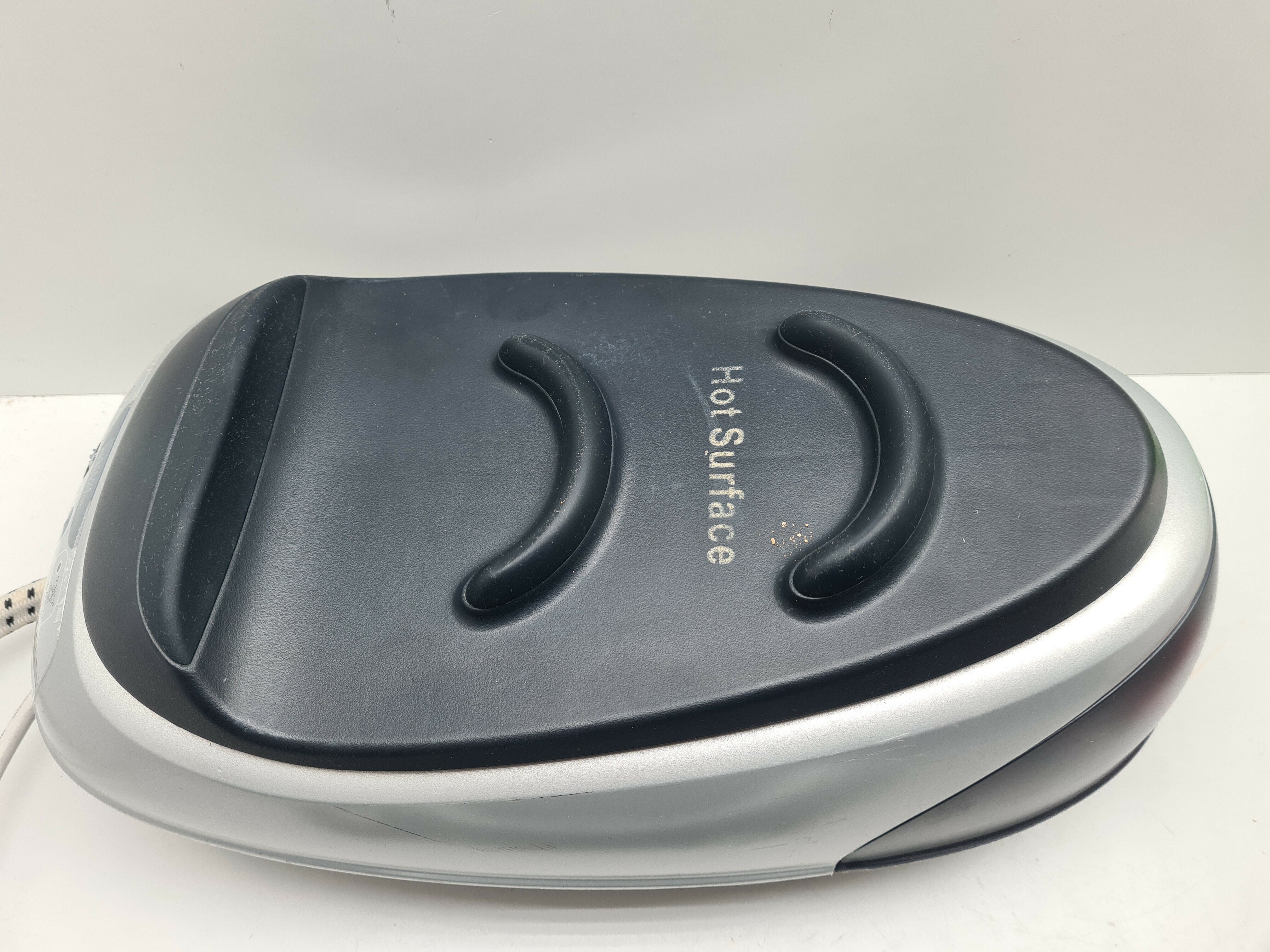 stacja-parowa-zelazko-kenwood-g-1030st-e-wytwarzanie-pary-1