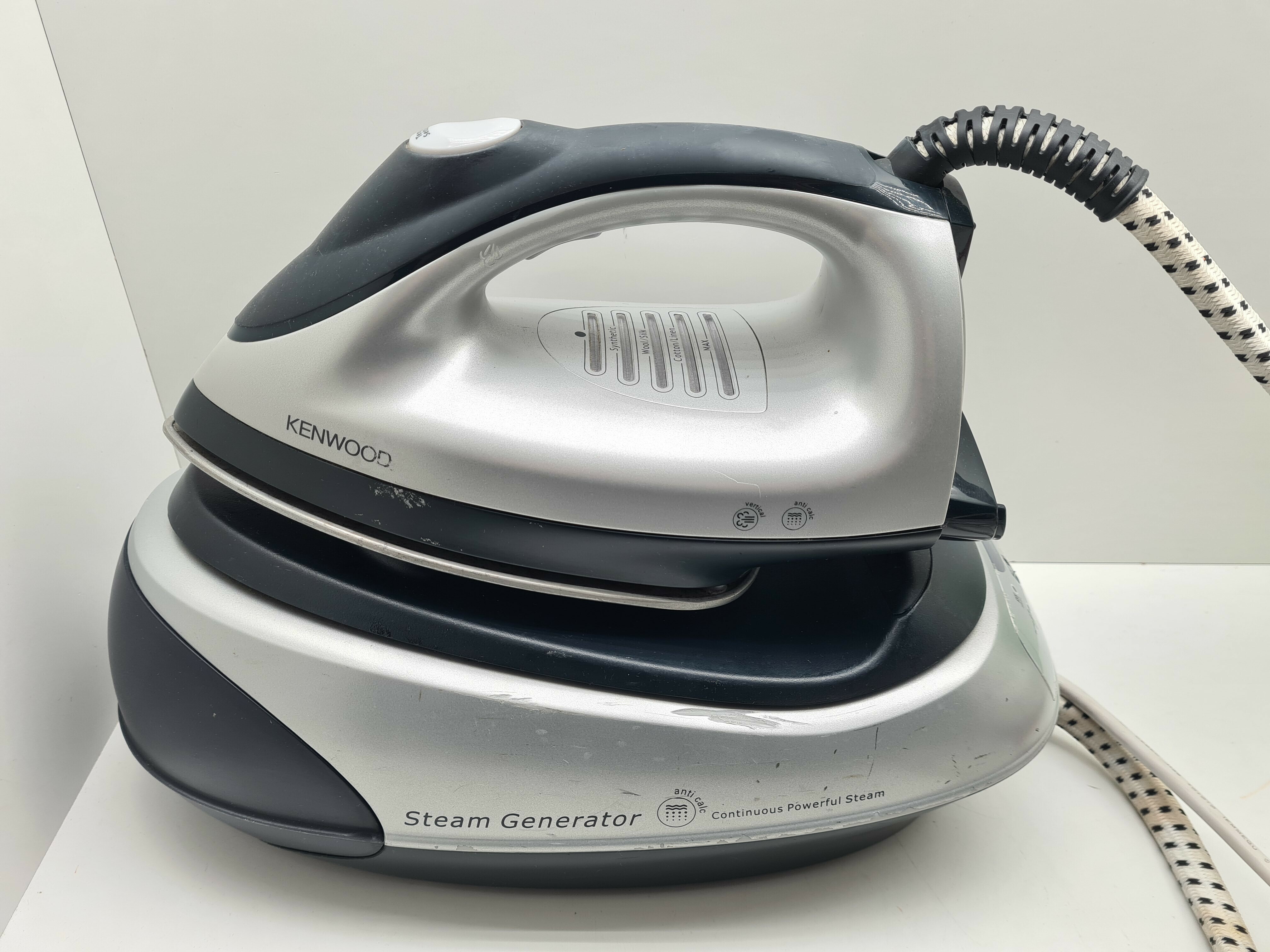 stacja-parowa-zelazko-kenwood-g-1030st-e-kolor-dominujacy-srebrnyszary