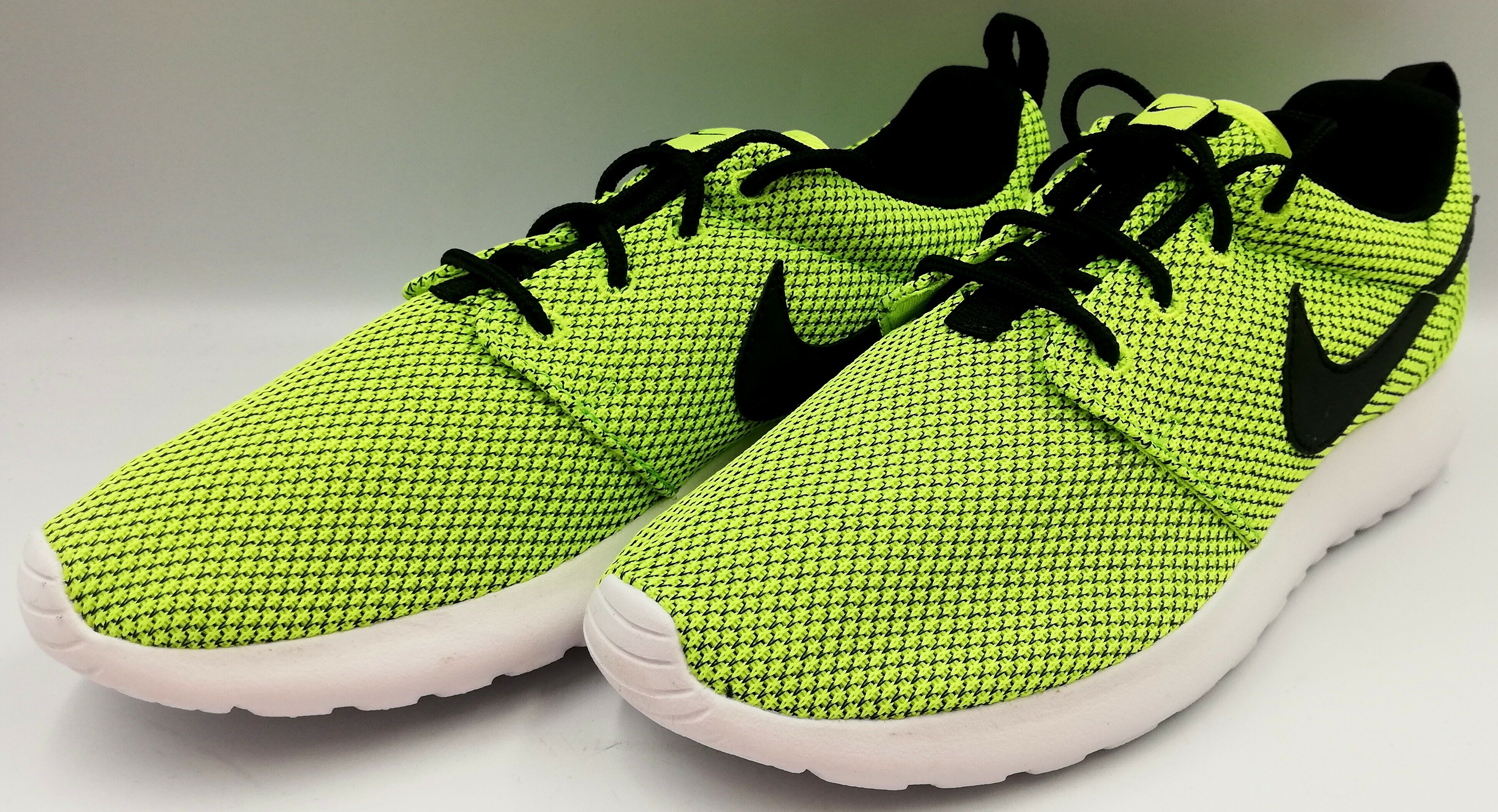 buty-nike-rosherun-gs-r-385-ziel-neo-599728-700-stan-11323-2