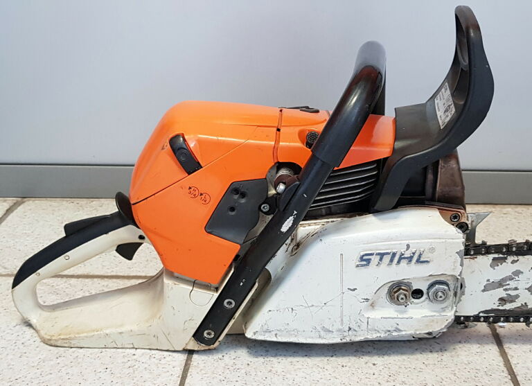 pilarka-stihl-ms441-warto-zasilanie-spalinowe