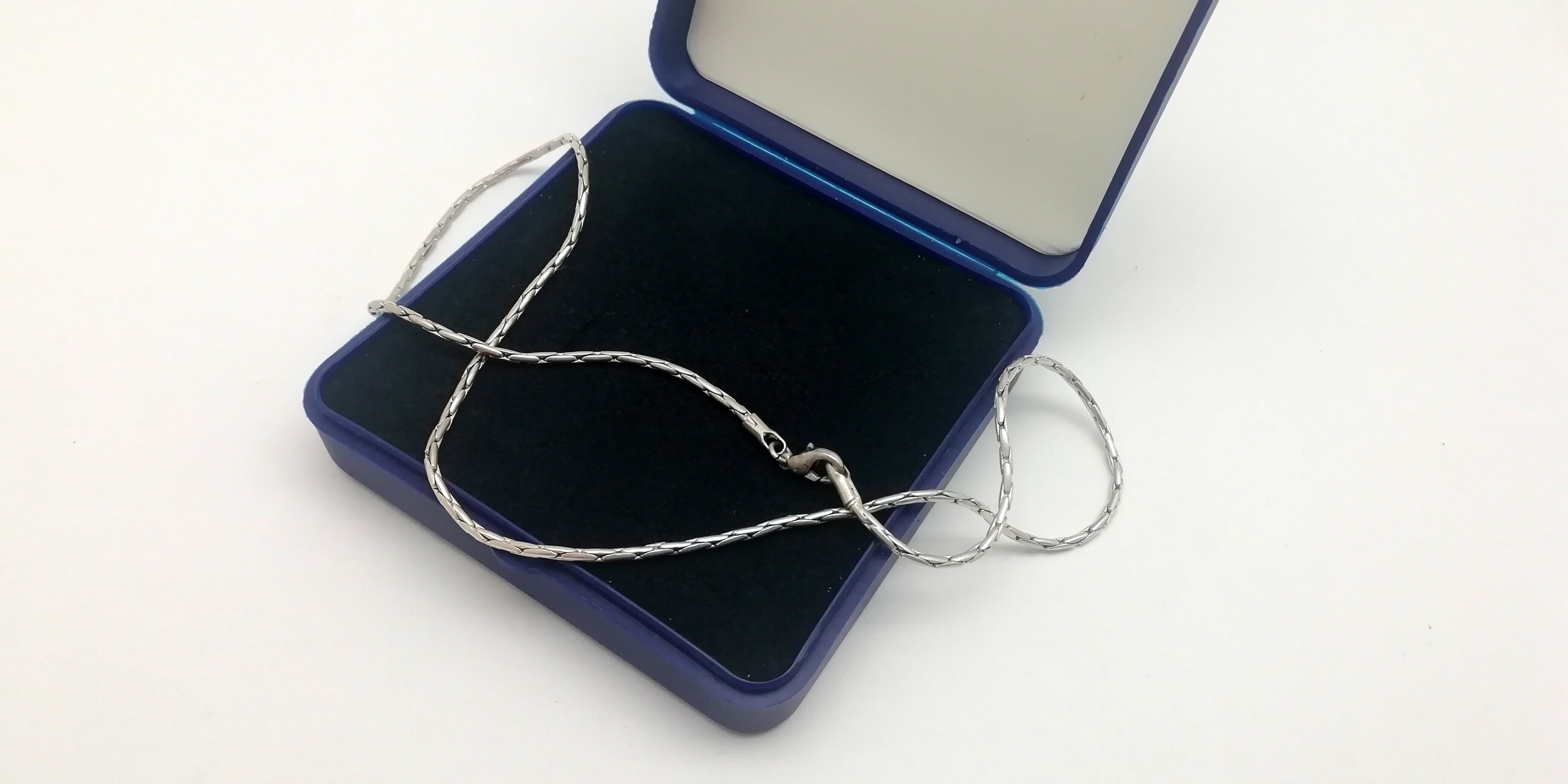 sliczny-srebrny-lancuszek-925-731gram-armii-krajowej-31-zarow