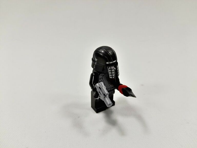 LEGO STAR WARS FIGURKA RYCERZ REN VICRUL 75273