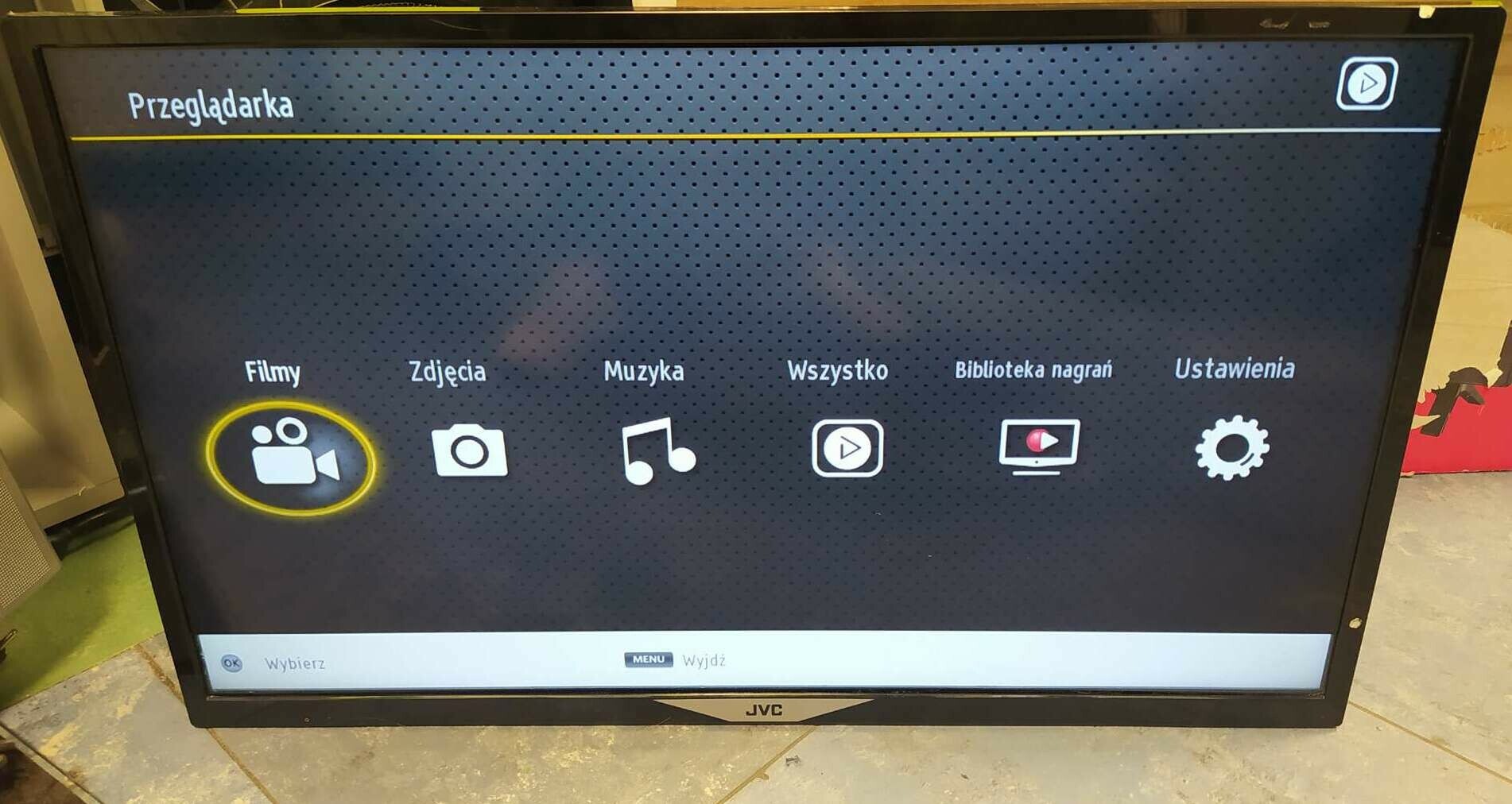 telewizor-jvc-lt-32vf52k-pilot-marka-jvc