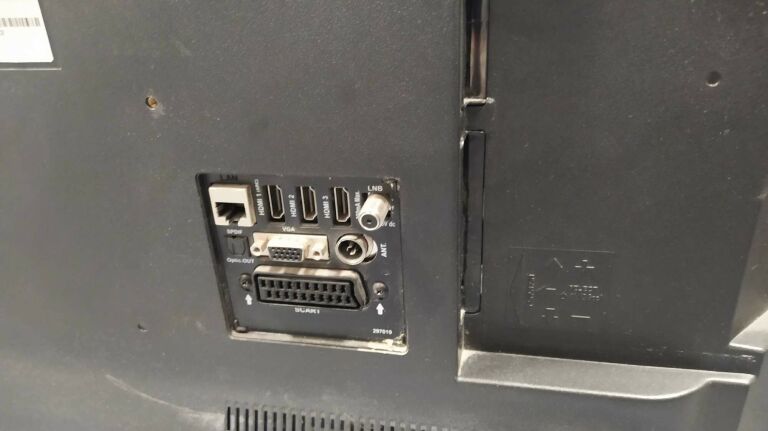 telewizor-jvc-lt-32vf52k-pilot-rozdzielczosc-ekranu-px-1920-x-1080