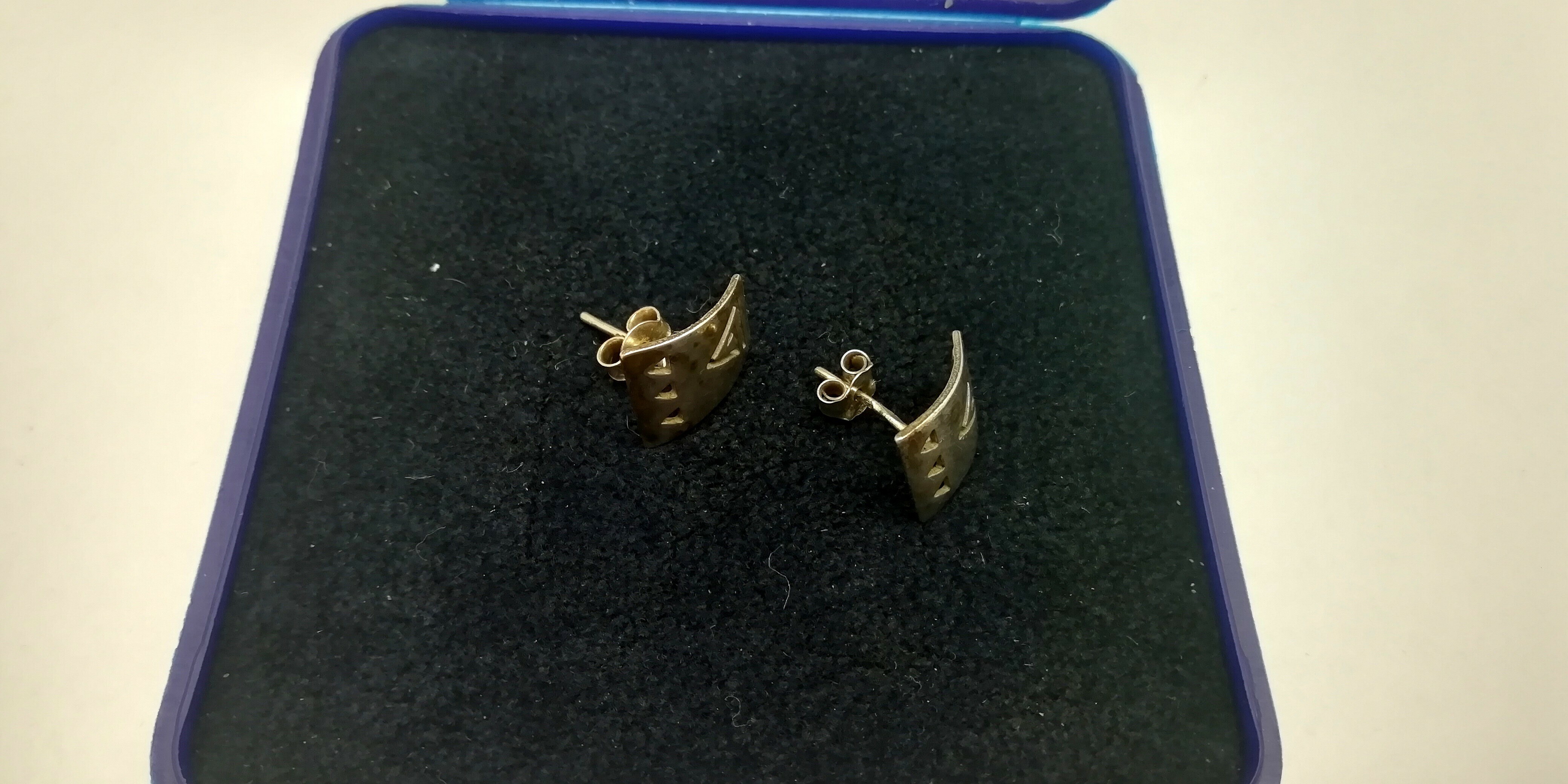 delikatne-srebrne-kolczyki-925-251gram-stan-11323-2