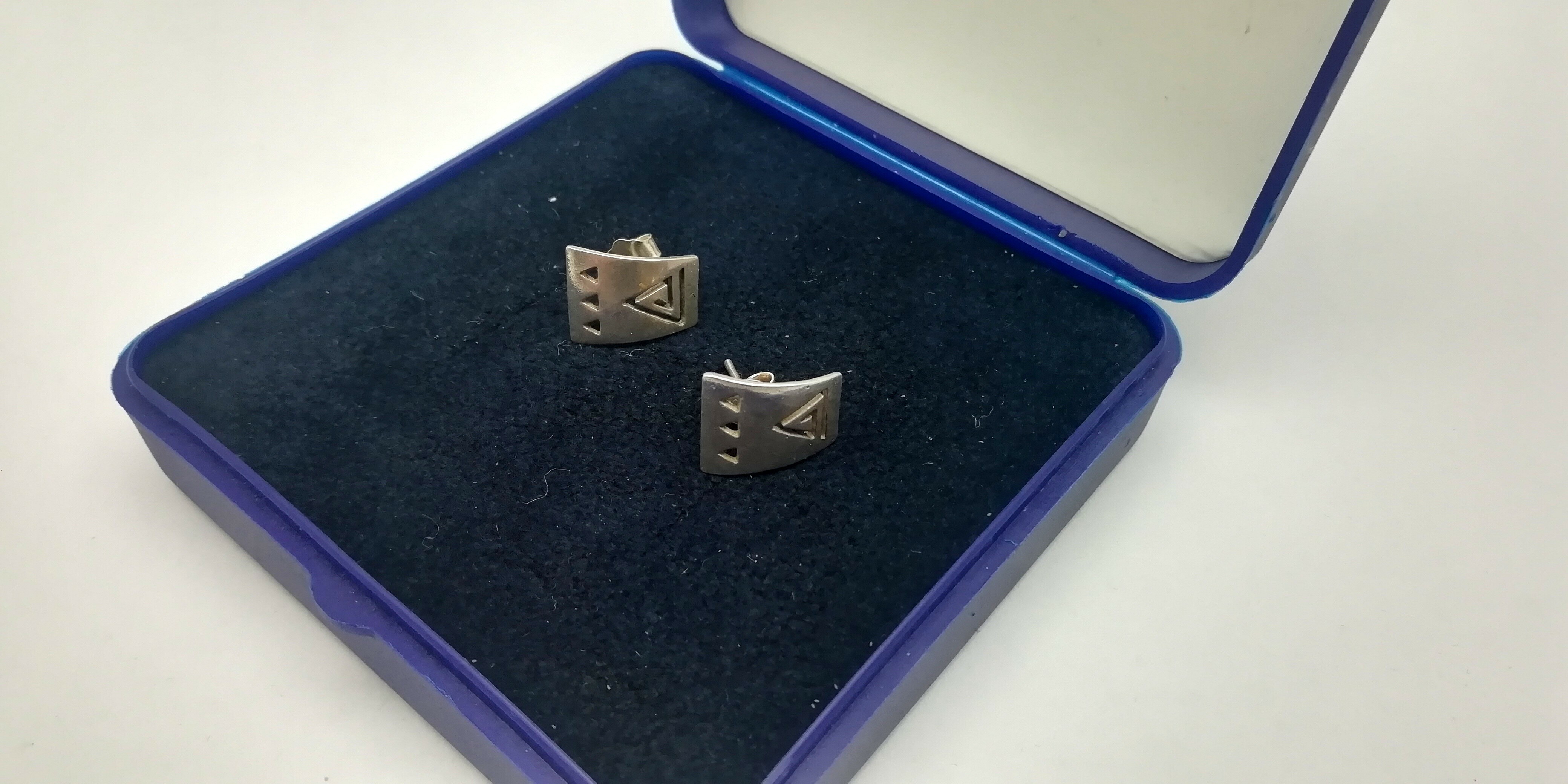 delikatne-srebrne-kolczyki-925-251gram-armii-krajowej-31-zarow