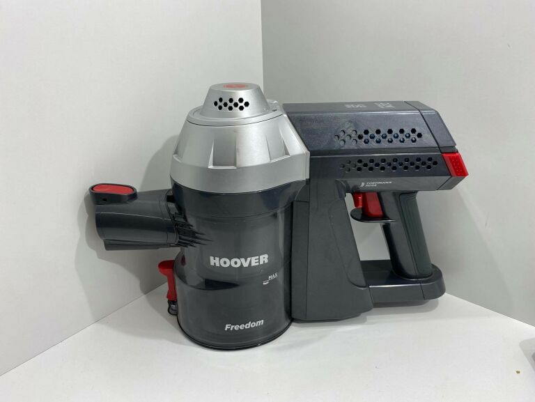 ODKURZACZ PIONOWY HOOVER FD22G 011 SREBRNY