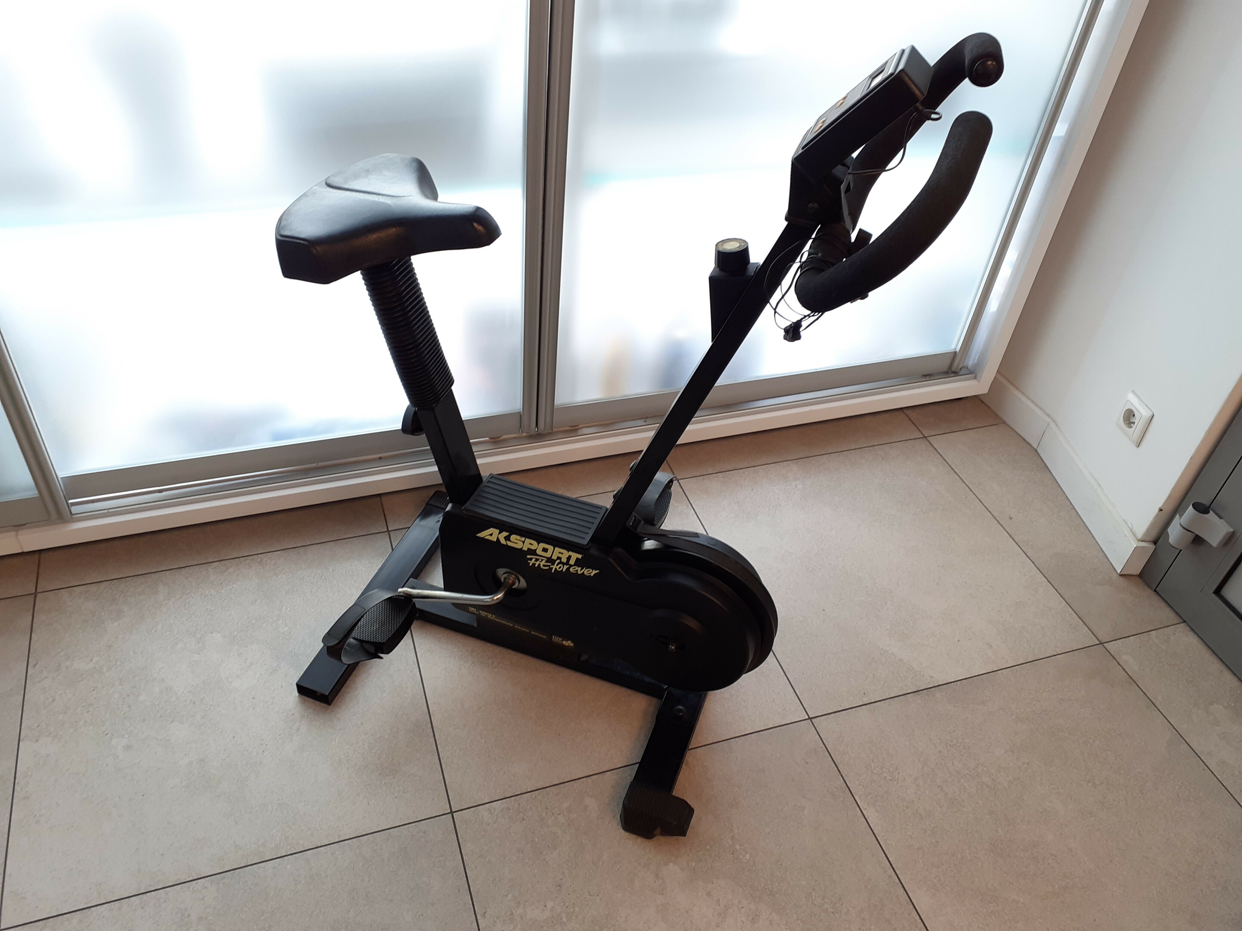 rower-treningowy-aksport-fit-forever-stan-uzywany