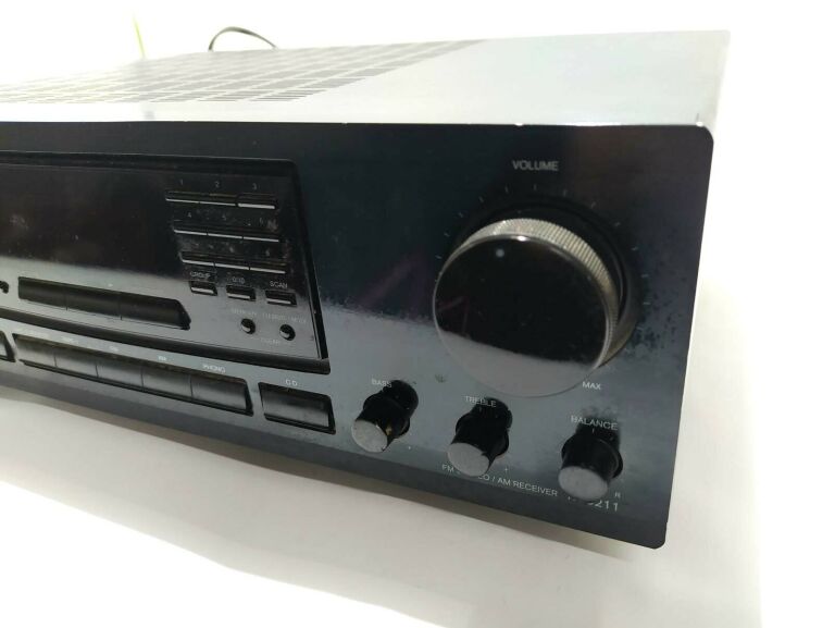 AMPLITUNER ONKYO TX-8211