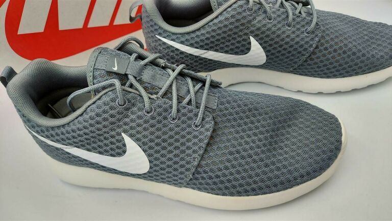 buty-nike-roshe-run-rozmiar-41-kolor-szary-okazja-stan-uzywany