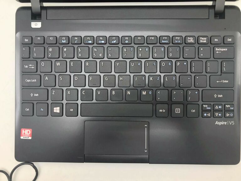 LAPTOP ACER ASPIRE V5 AMD C-70 APU 2GB RAM OKAZJA