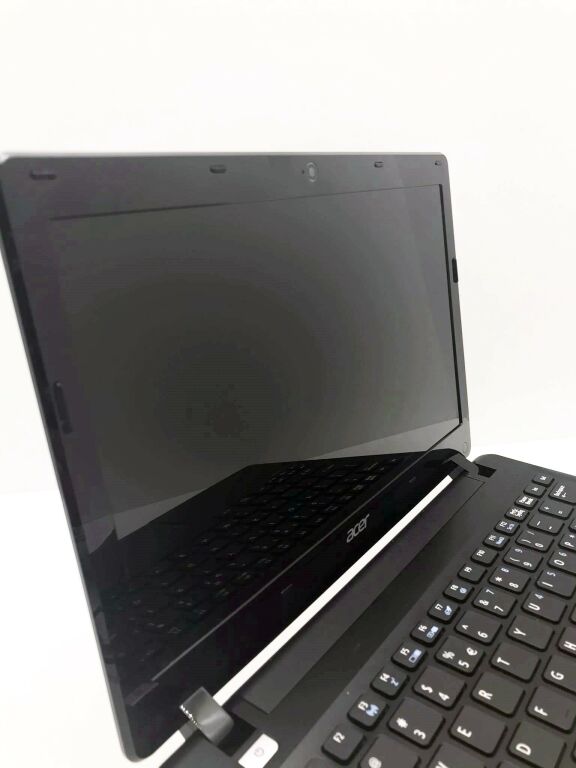 LAPTOP ACER ASPIRE V5 AMD C-70 APU 2GB RAM OKAZJA