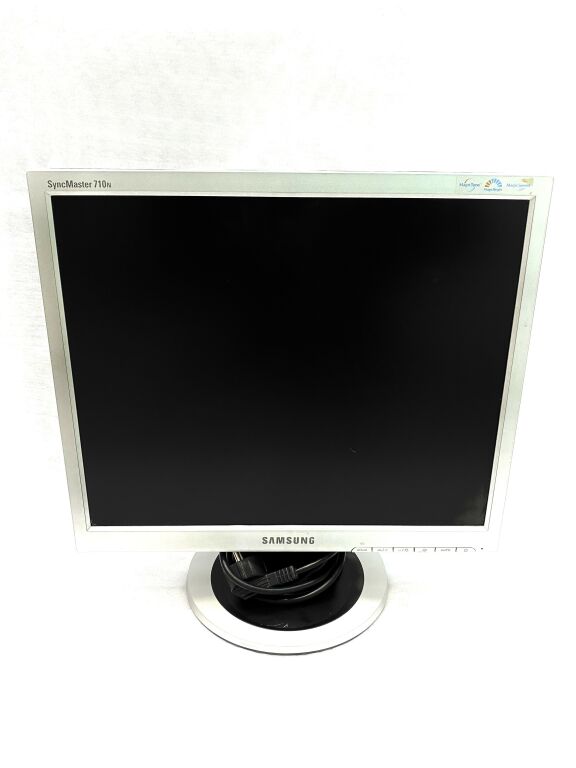 MONITOR SAMSUNG SYNCMASTER 710 N POLECAM!!!!!!!