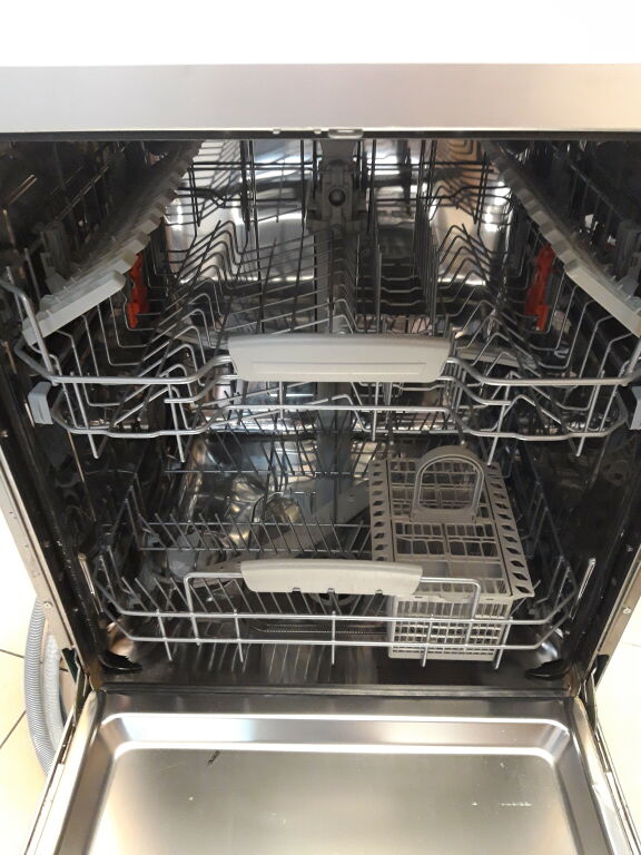 zmywarka-hotpoint-ariston-ihfc3b26x-pojemnosc-14-kompletow