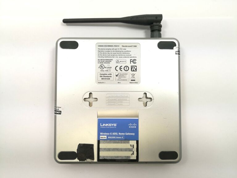 ROUTER LINKSYS WAG200G