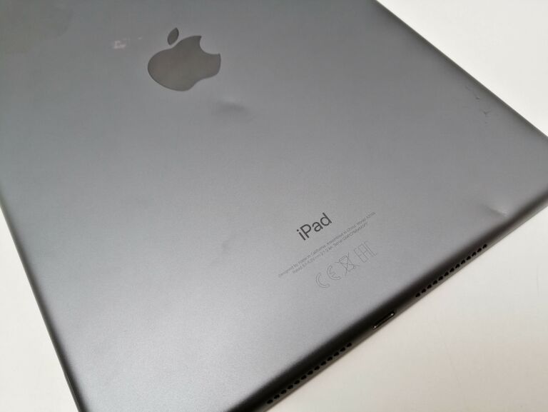TABLET IPAD 7 GENERACJI MW6A2FD/A + PARAGON 32 GB