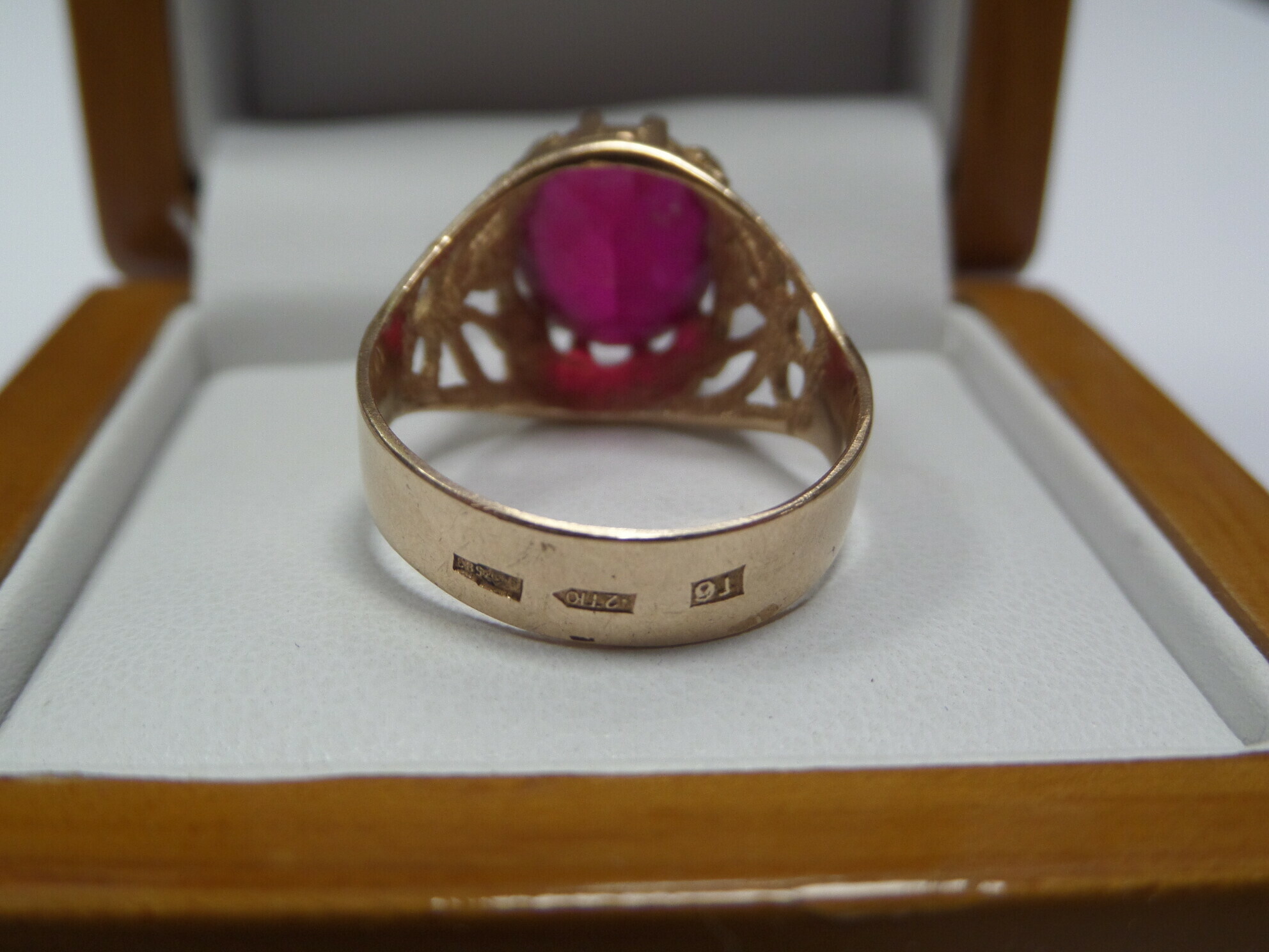 zloty-pierscionek-z-czerwonym-oczkiem-pr585-578-motyw-inny-ksztalt