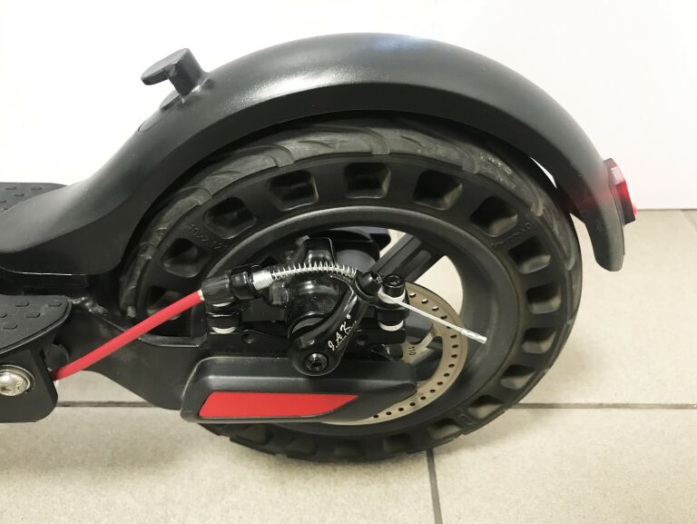 hulajnoga-elektryczna-skymaster-moonster-10-pro-marka-skymaster