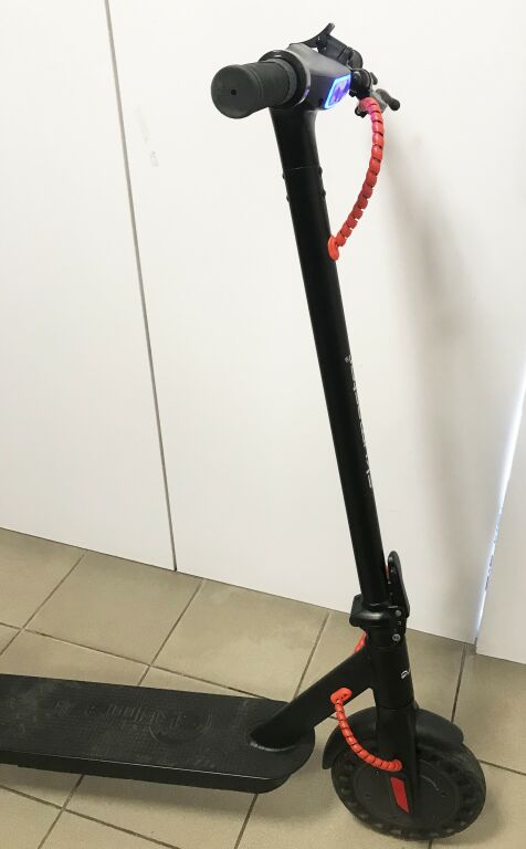 hulajnoga-elektryczna-skymaster-moonster-10-pro-ean-4000953602906