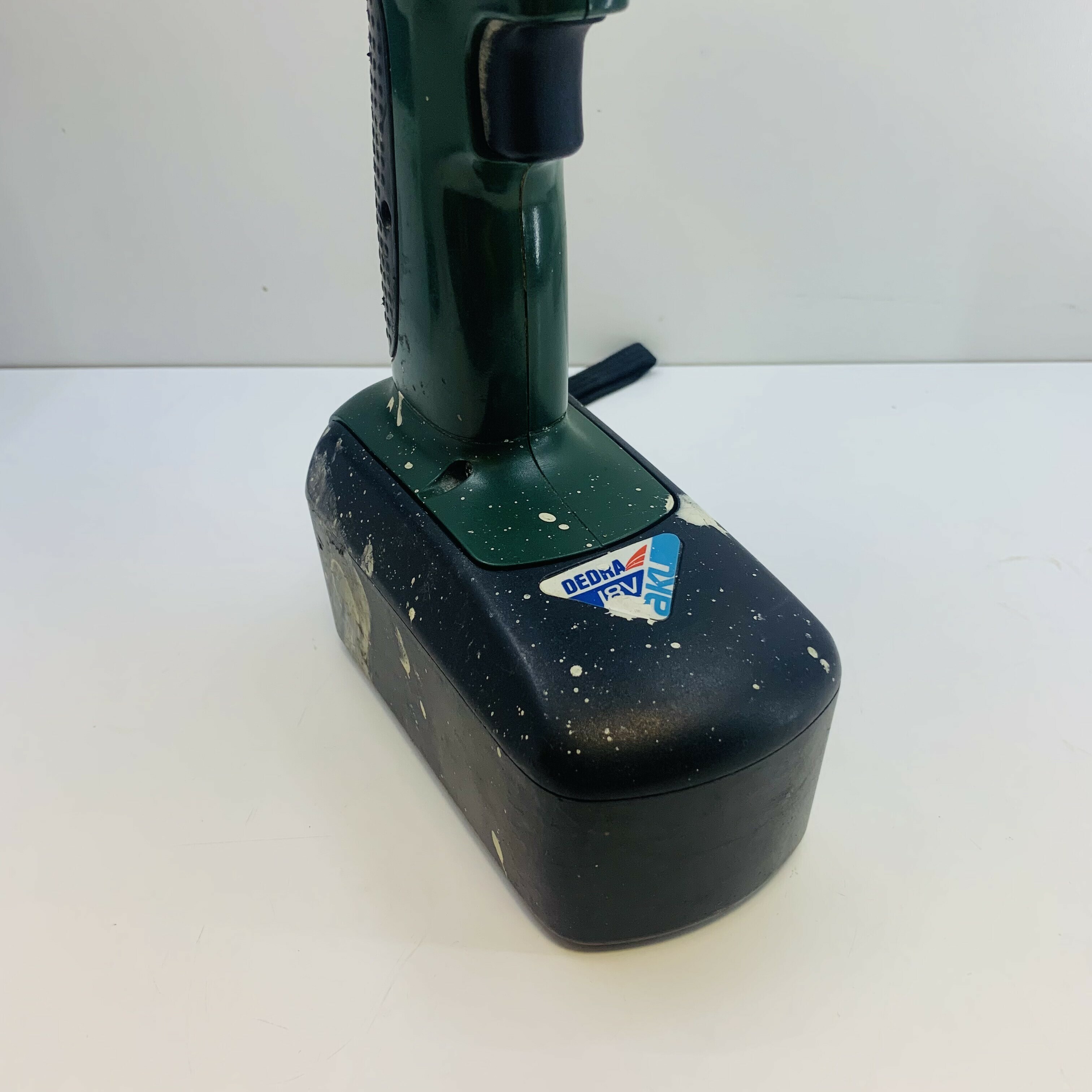 wkretarka-dedra-ded7843-rodzaj-silnika-brak-informacji