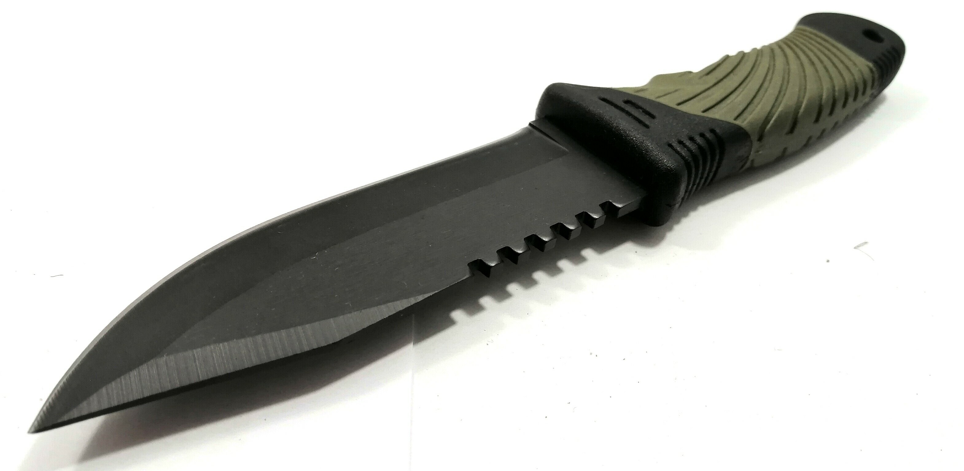 noz-taktyczny-columbia-usa-saber-1658d-model-columbia-usa-saber-1658d