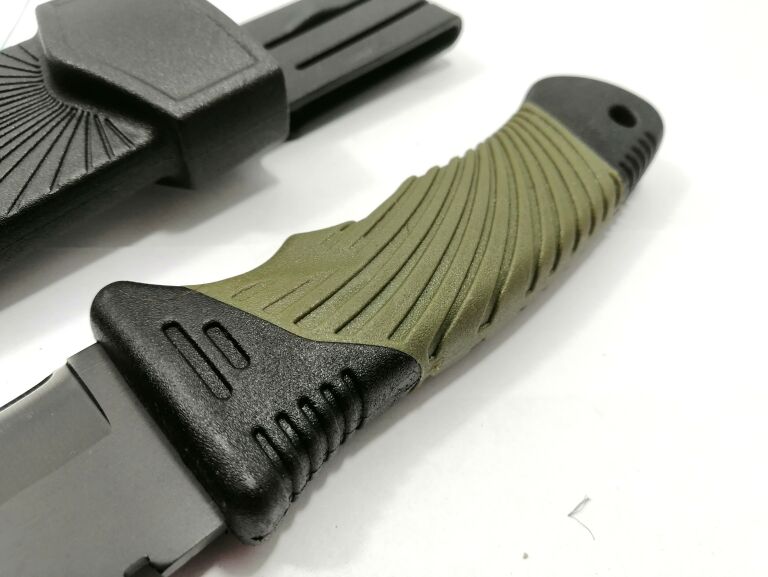 noz-taktyczny-columbia-usa-saber-1658d-kod-producenta-0000