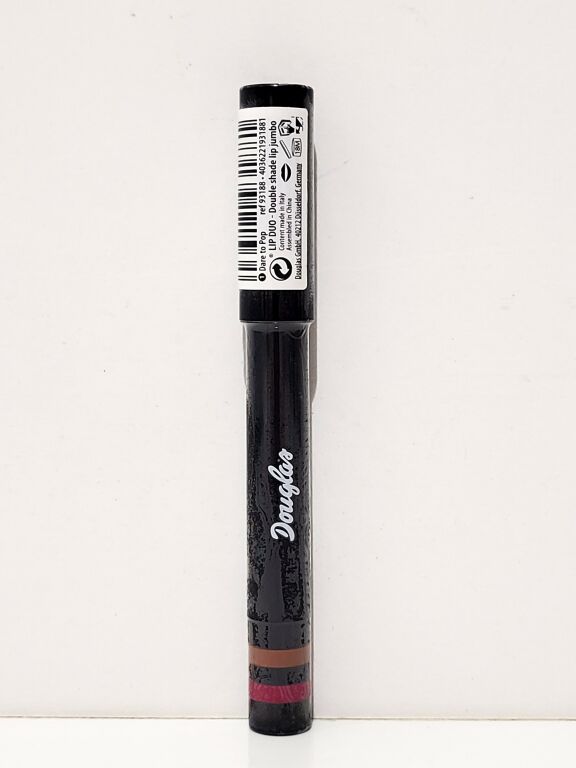 POMADKI DO UST W SZTYFCIE DOUGLAS LIP DUO DARE TO