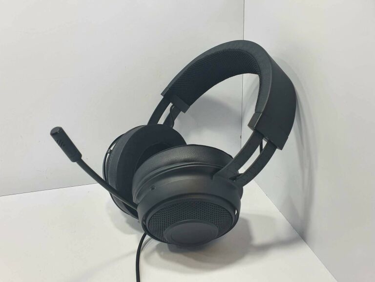 SŁUCHAWKI RAZER KRAKEN TOURNAMENT EDITION