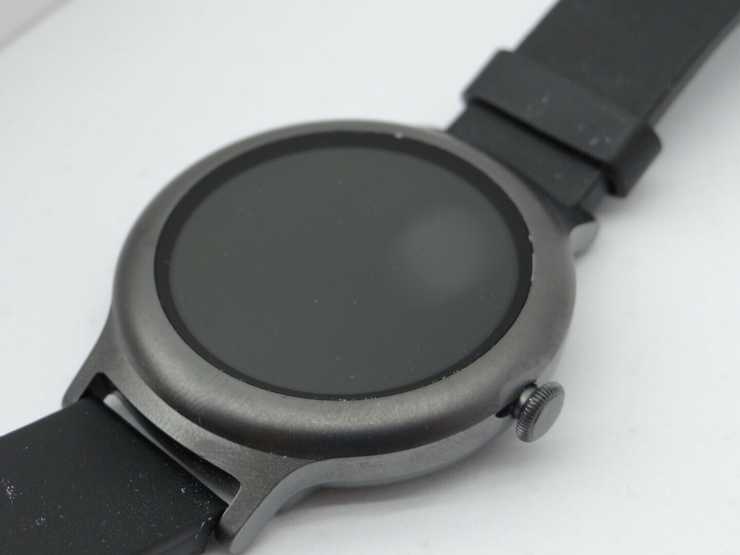 lg-watch-style-w270-titan-ksztalt-koperty-okragly