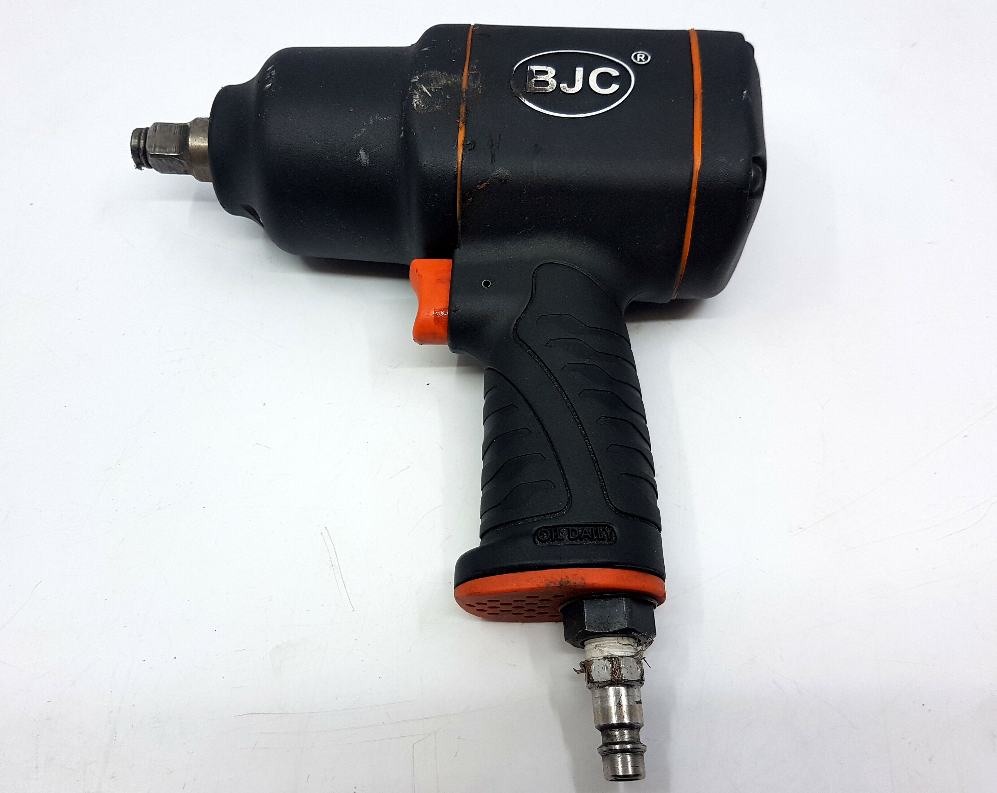 kompresor-hagen-ttdc50l-z-kluczem-pnemautycznym-cisnienie-maksymalne-8