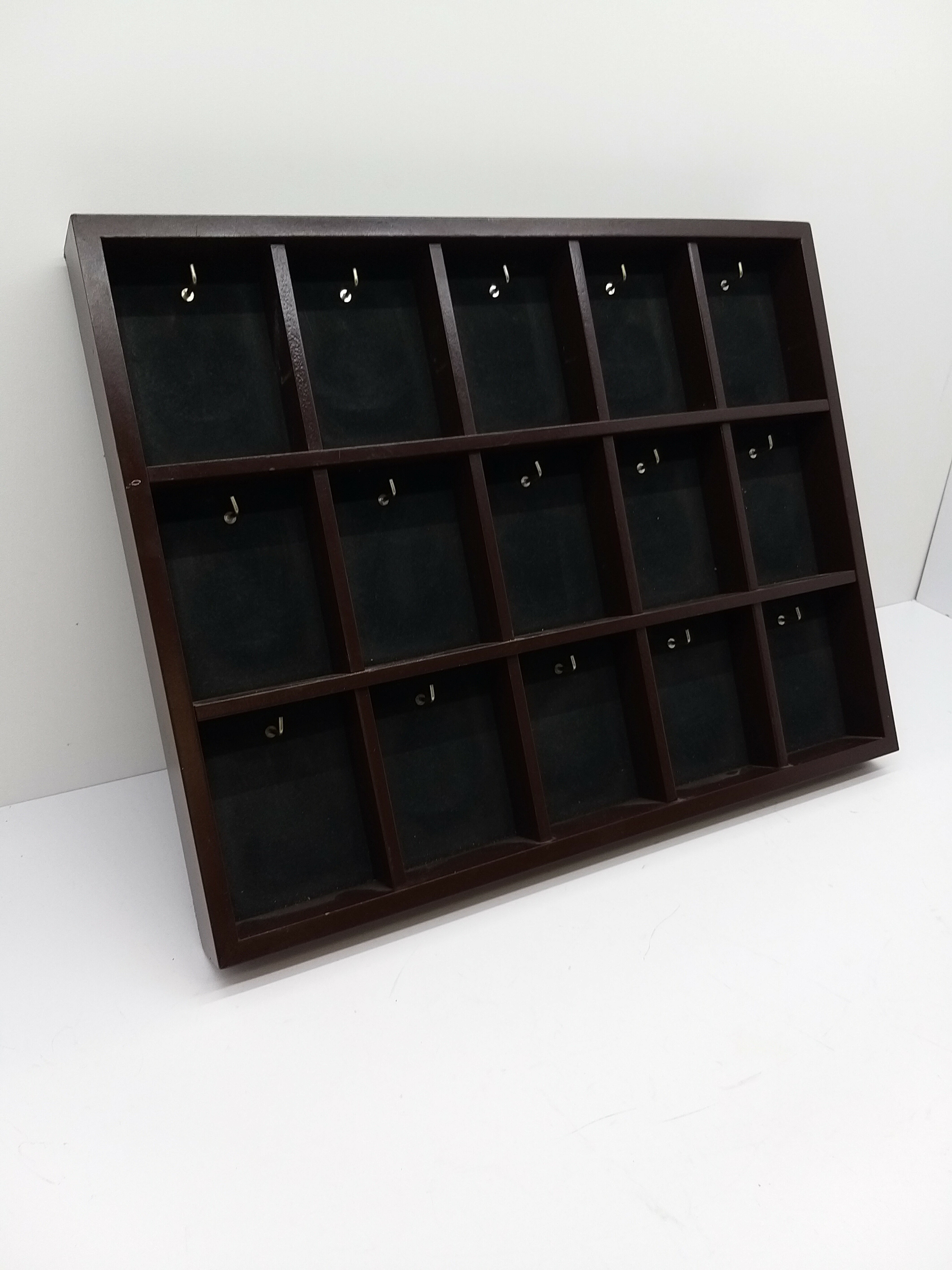 gablota-na-zegarki-kieszonkowe-stan-uzywany