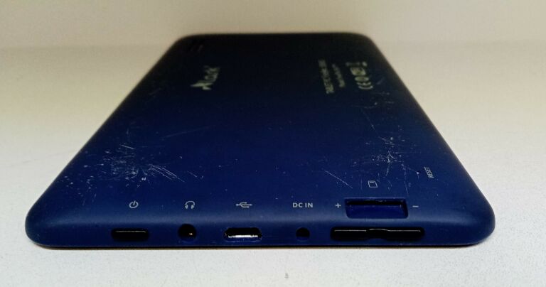 TABLET LARK FREEME X4 7HD